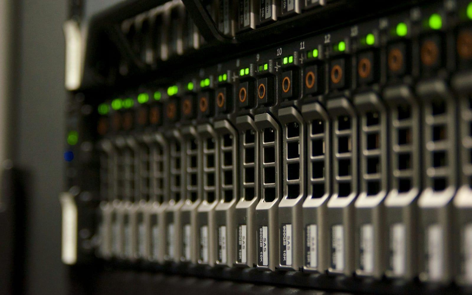 Server & storage work of the kind Hash delivers across the Tricity
